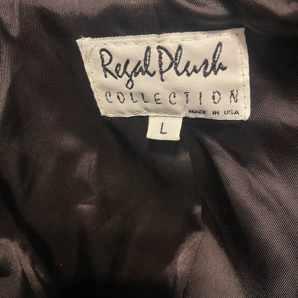 Vintage Faux Fur Coat - Picture 7 of 16